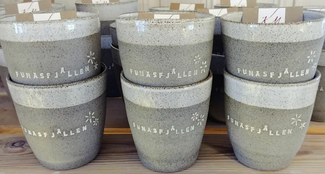 Keramikmuggar från Galleri Nysnö.